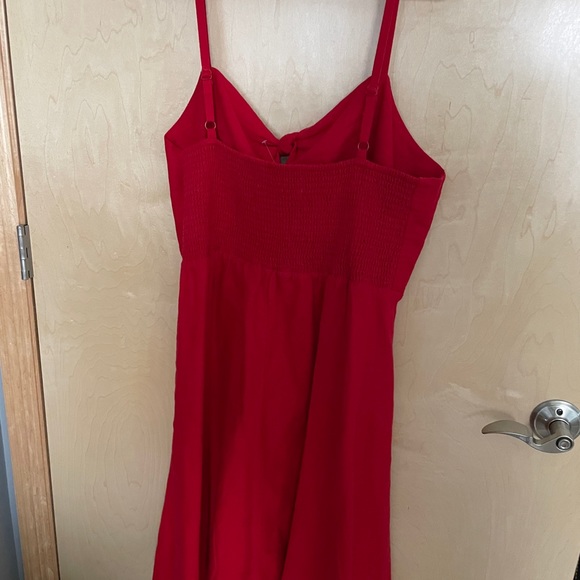 Old Navy Dresses & Skirts - NWT women’s XL Tall cami-style dress linen blend from Old Navy!